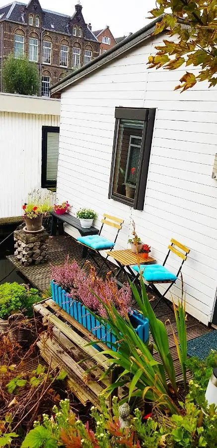 Romantic Quiet Studio On The Canal Amsterdam Holland