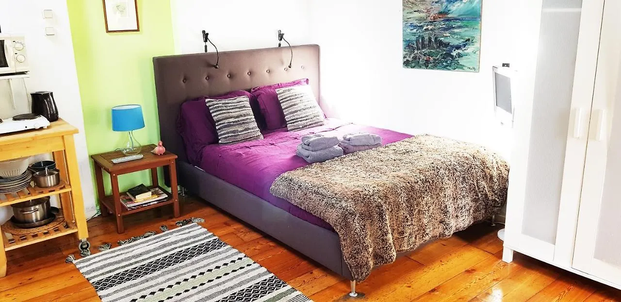 Romantic Quiet Studio On The Canal Amsterdam Bed & Breakfast